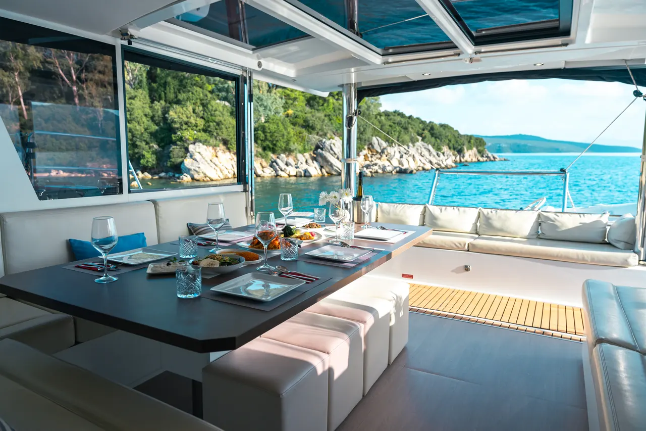 Saloon & galley